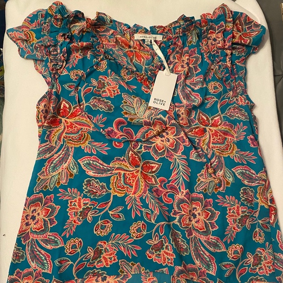 Rose +Olive Tops - Rose +Olive Floral Small Blouse